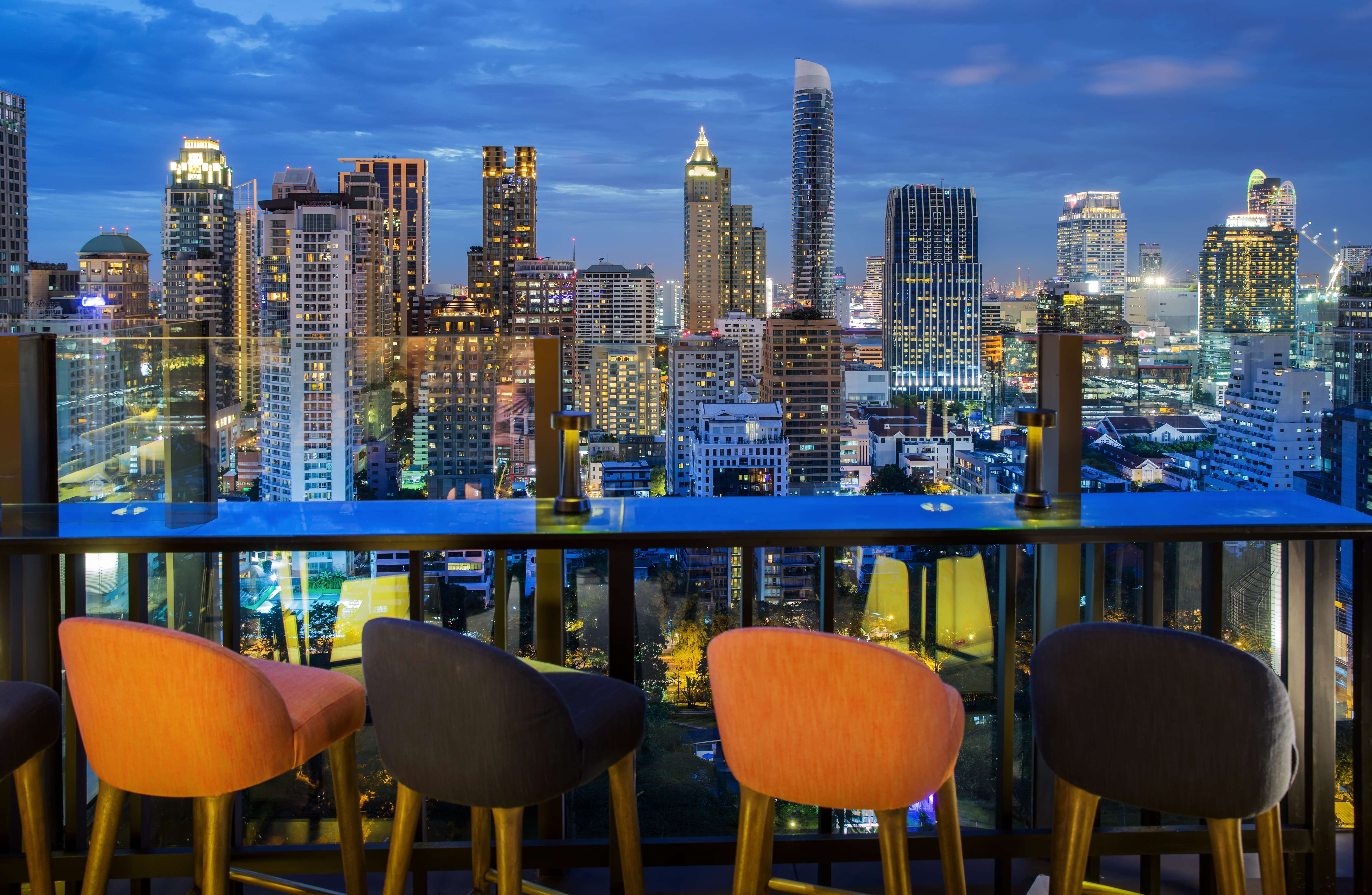 Bangkok Nightlife: 50 Experiences, Nightclubs & Markets to Visit!