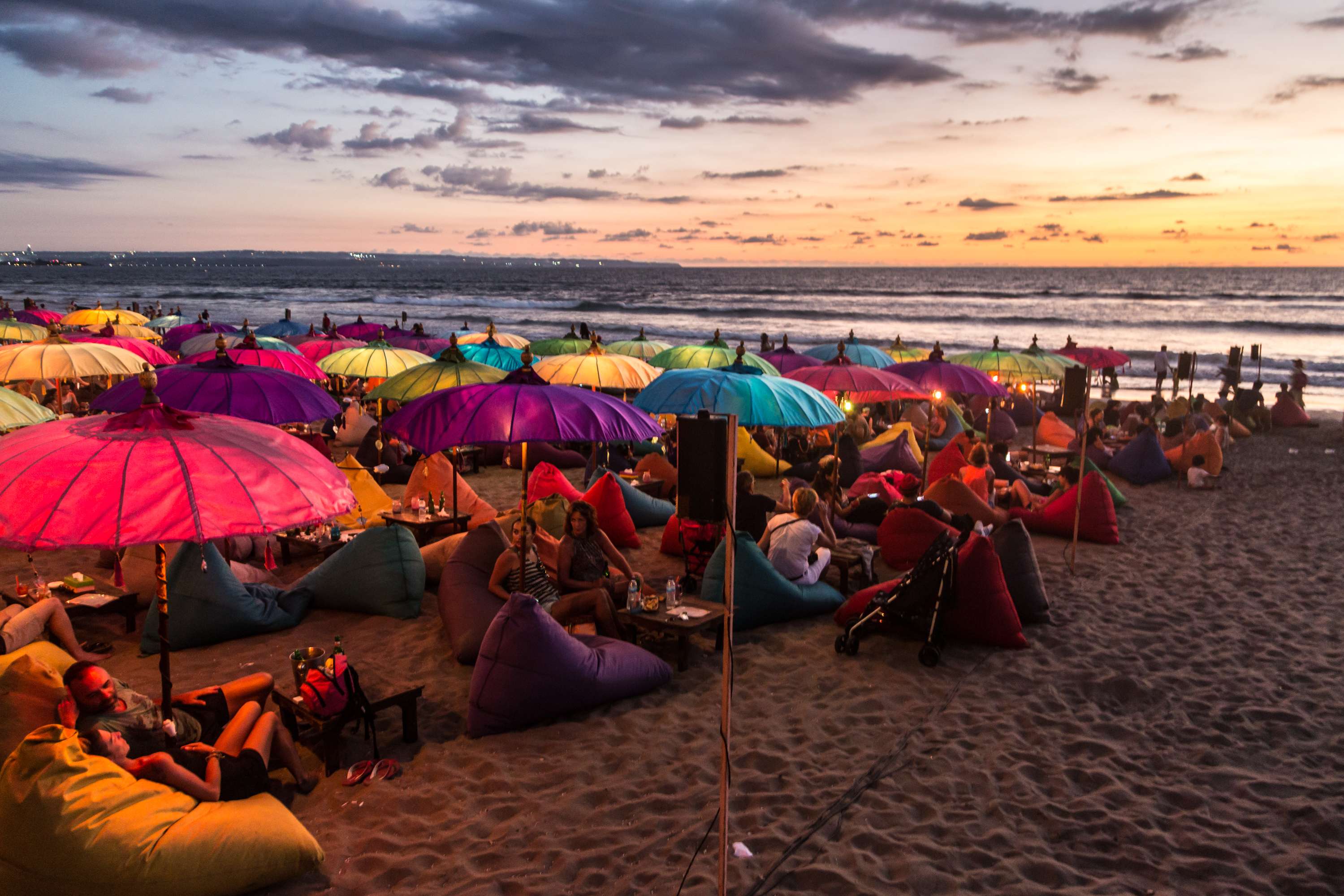 Bali Nightlife: 45 Best Experiences, Nightclubs & Markets