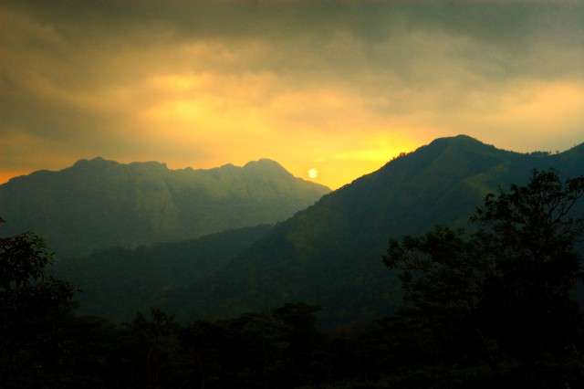 Ponmudi