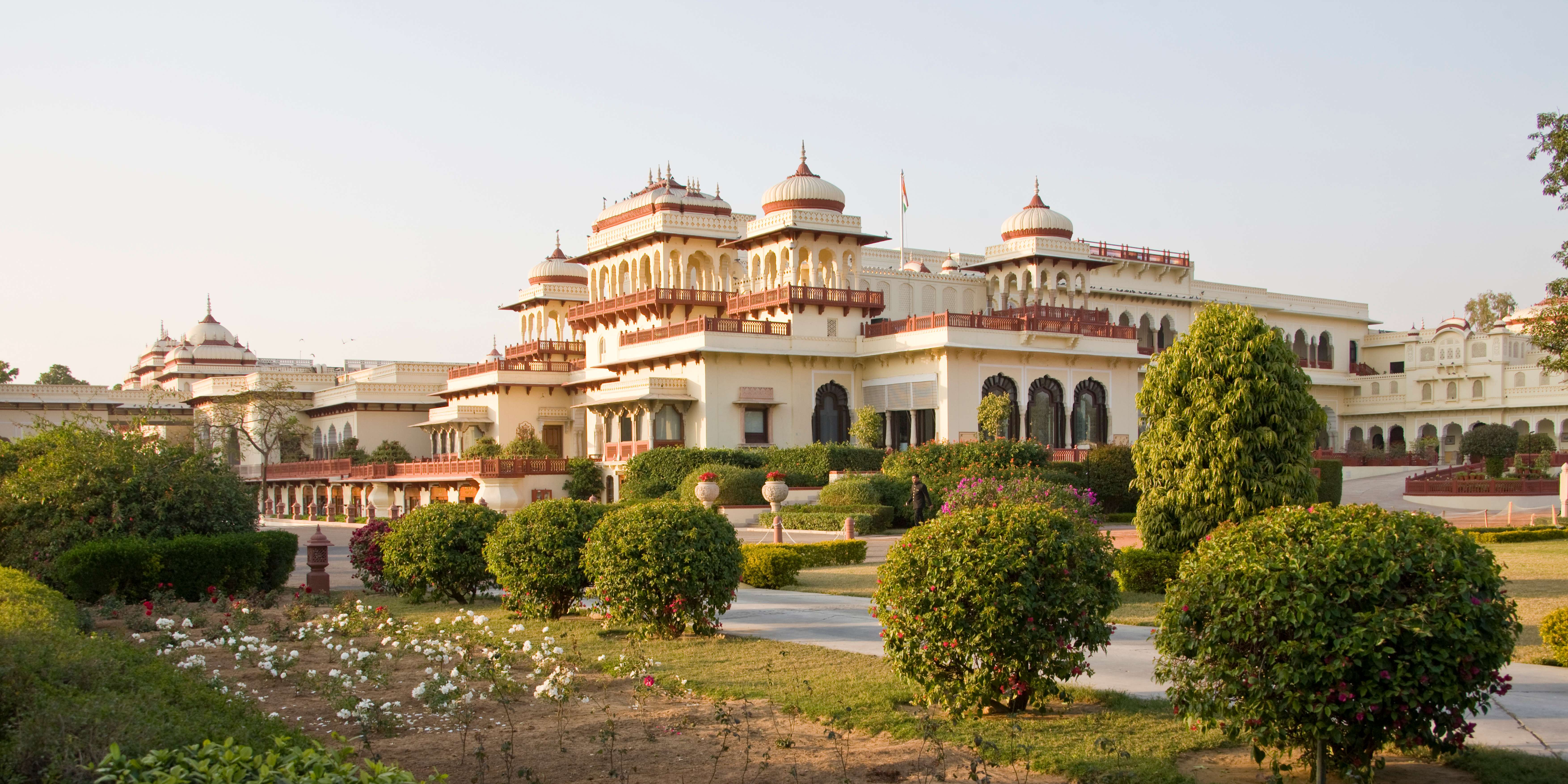 25 Luxury 5-Star Resorts in Jaipur, Book Now @ Upto 50% Off