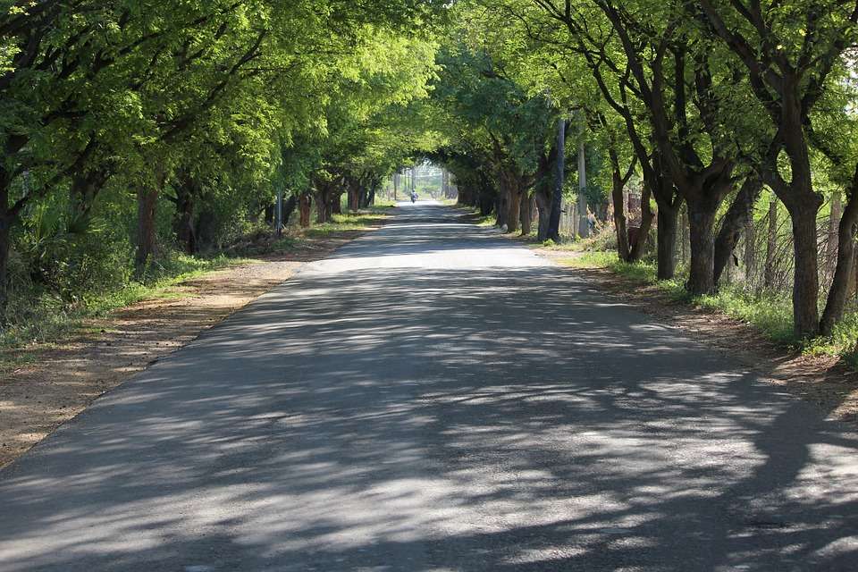 Distance and Routes from Major Cities