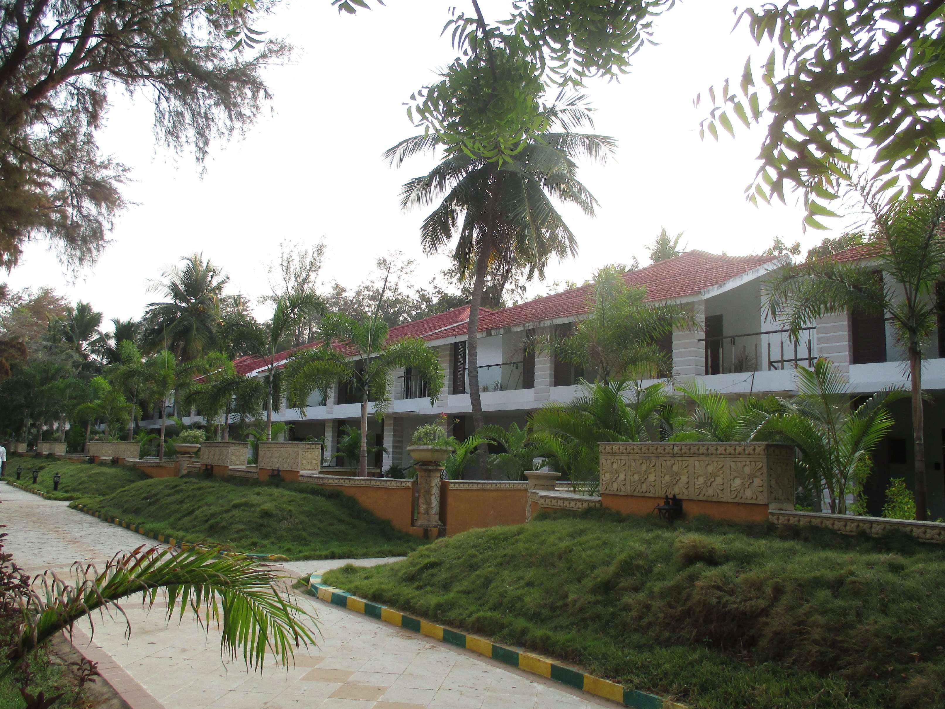 VGP Golden Beach Resorts, Injambakkam