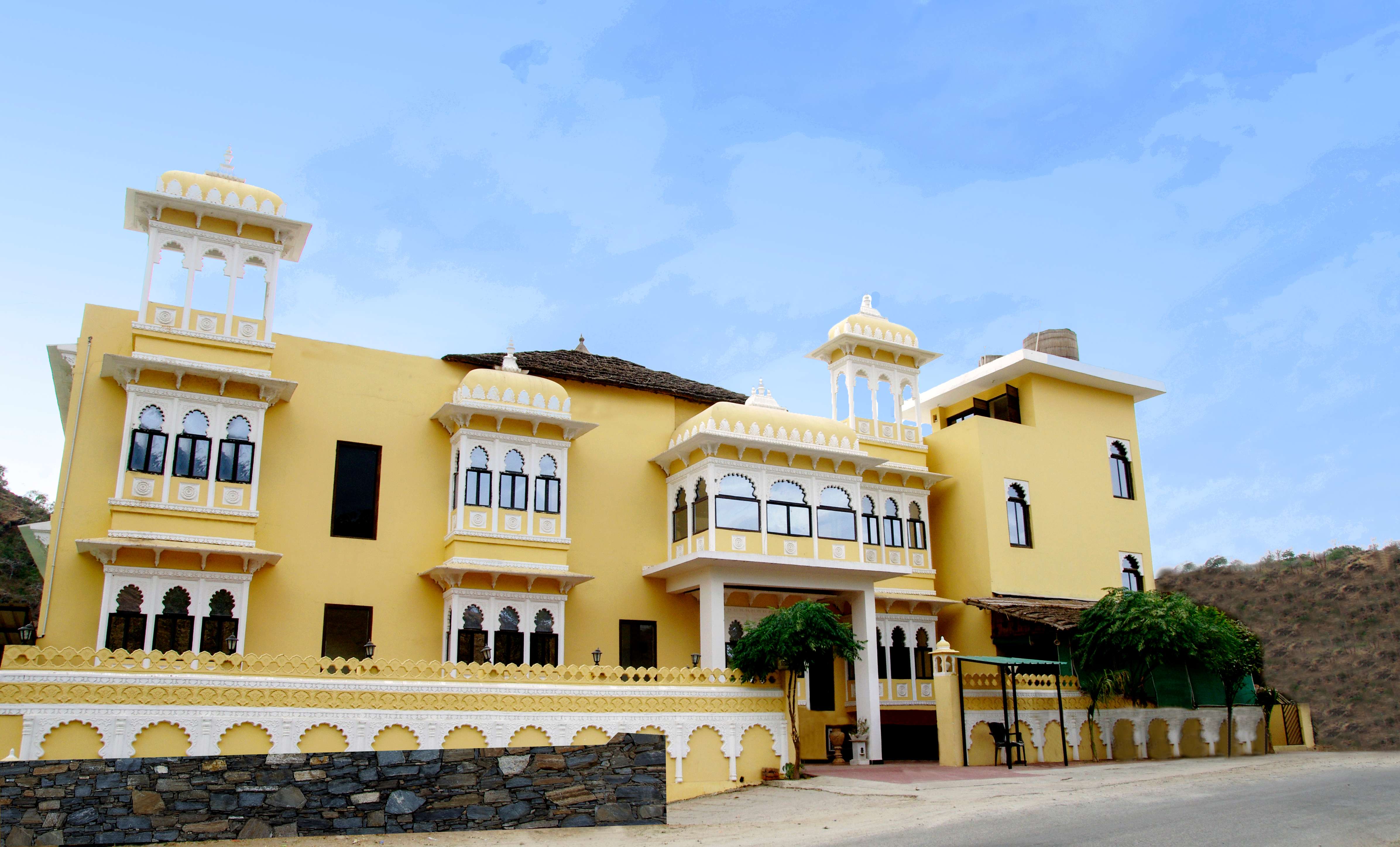 Shaam-E-Retreat Resort