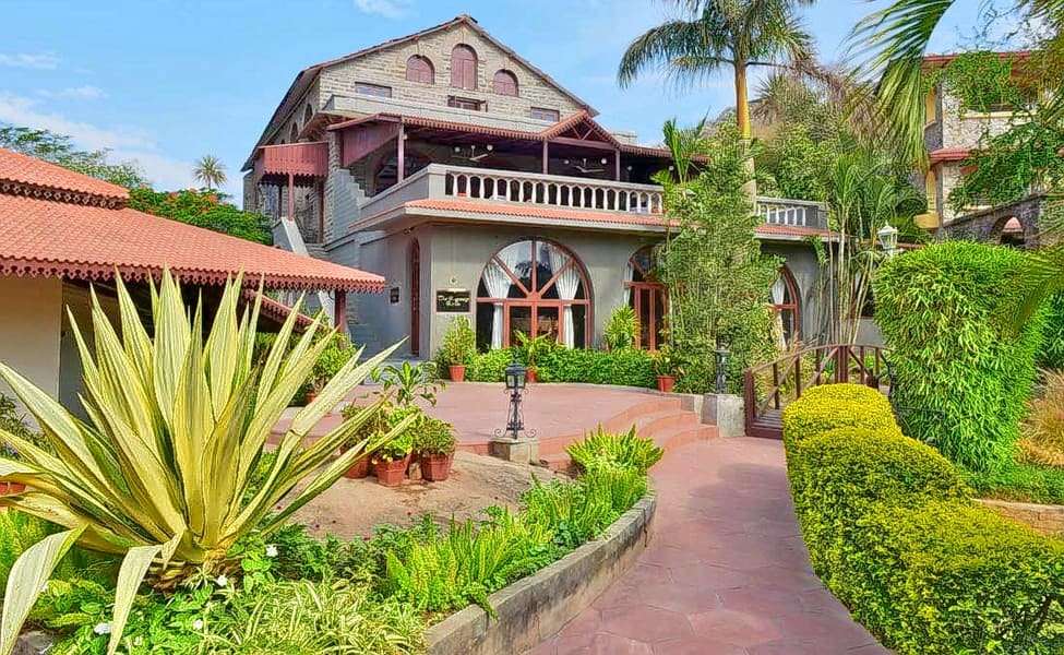 Cama Rajputana Club Resort