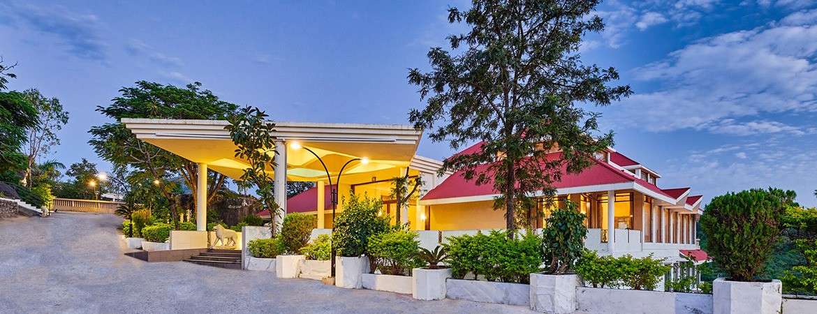 25 Resorts in Mount Abu, Book Now & Get Upto 50% Off