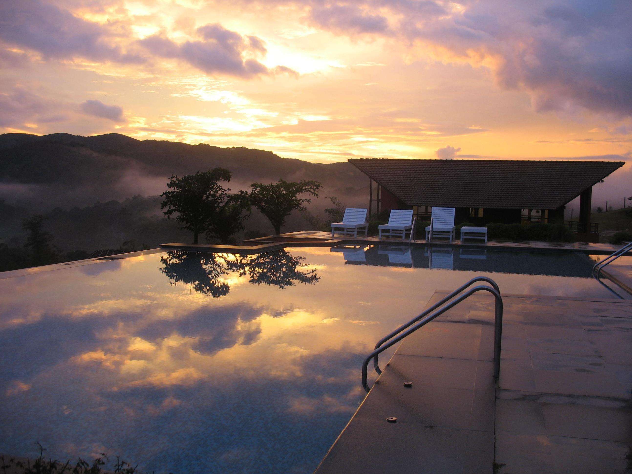 25 Resorts in Coorg with Swimming Pool, Book Now @ 50% Off