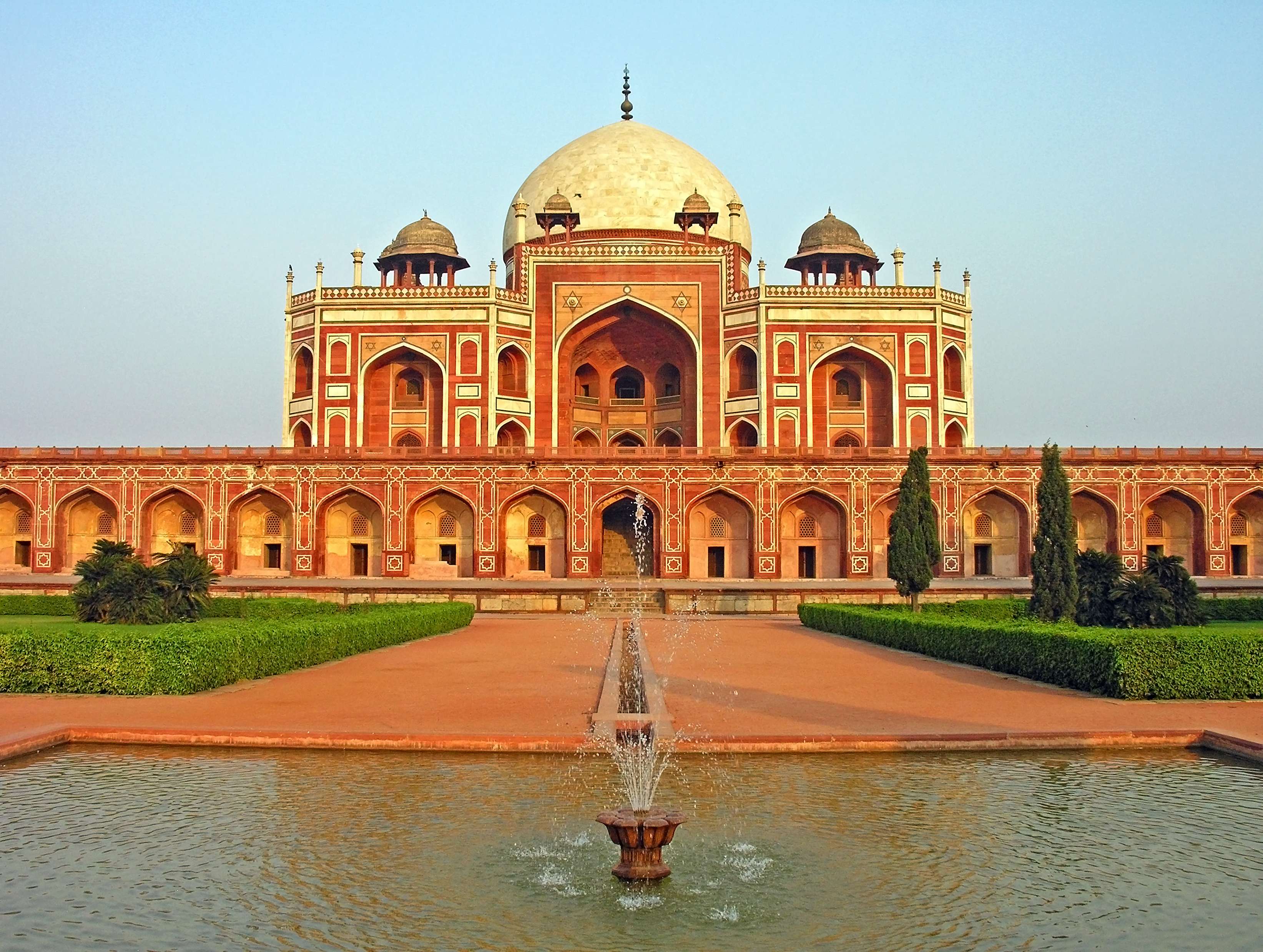 Photo-walking Tour of Humayun Tomb in Delhi