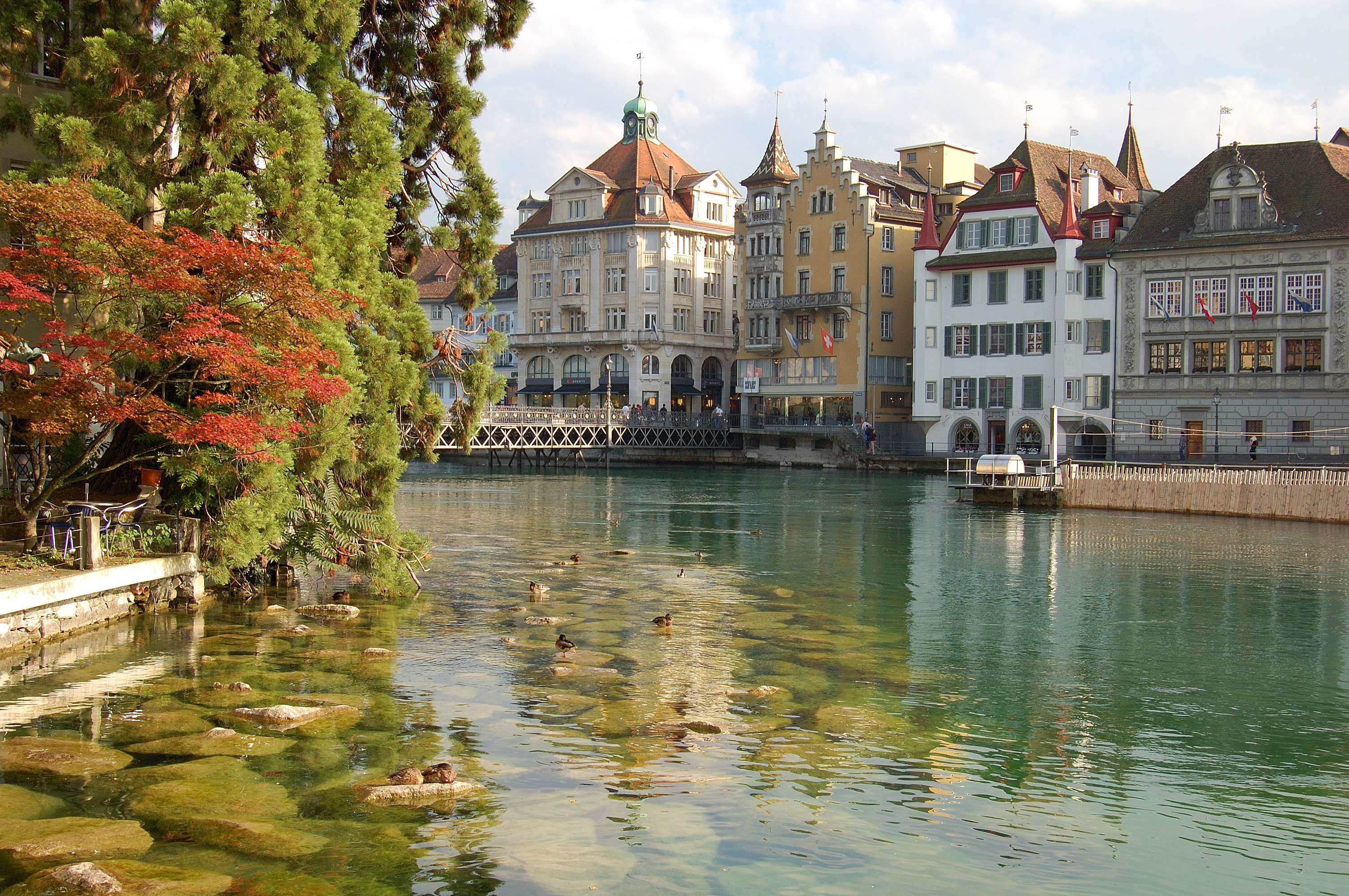 Switzerland Honeymoon Tour: Experience a Distinct Bond
