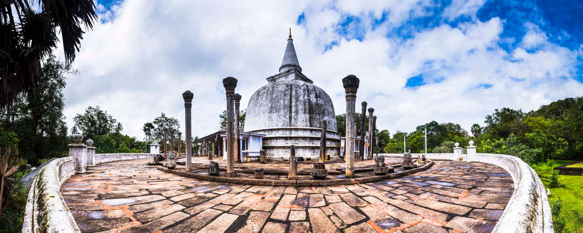 Visit Anuradhapura