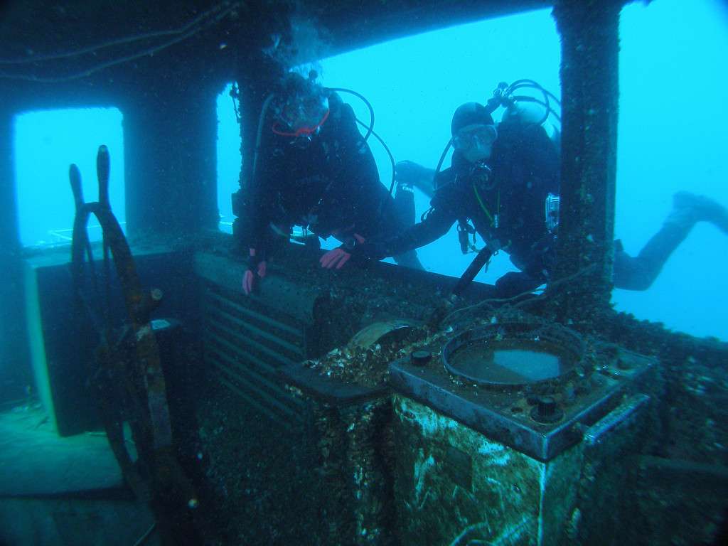Tobermory Scuba Diving, Canada