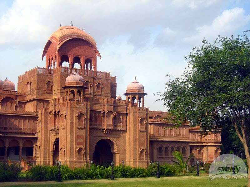 Bikaner City Sightseeing with Karni Mata Temple Tour