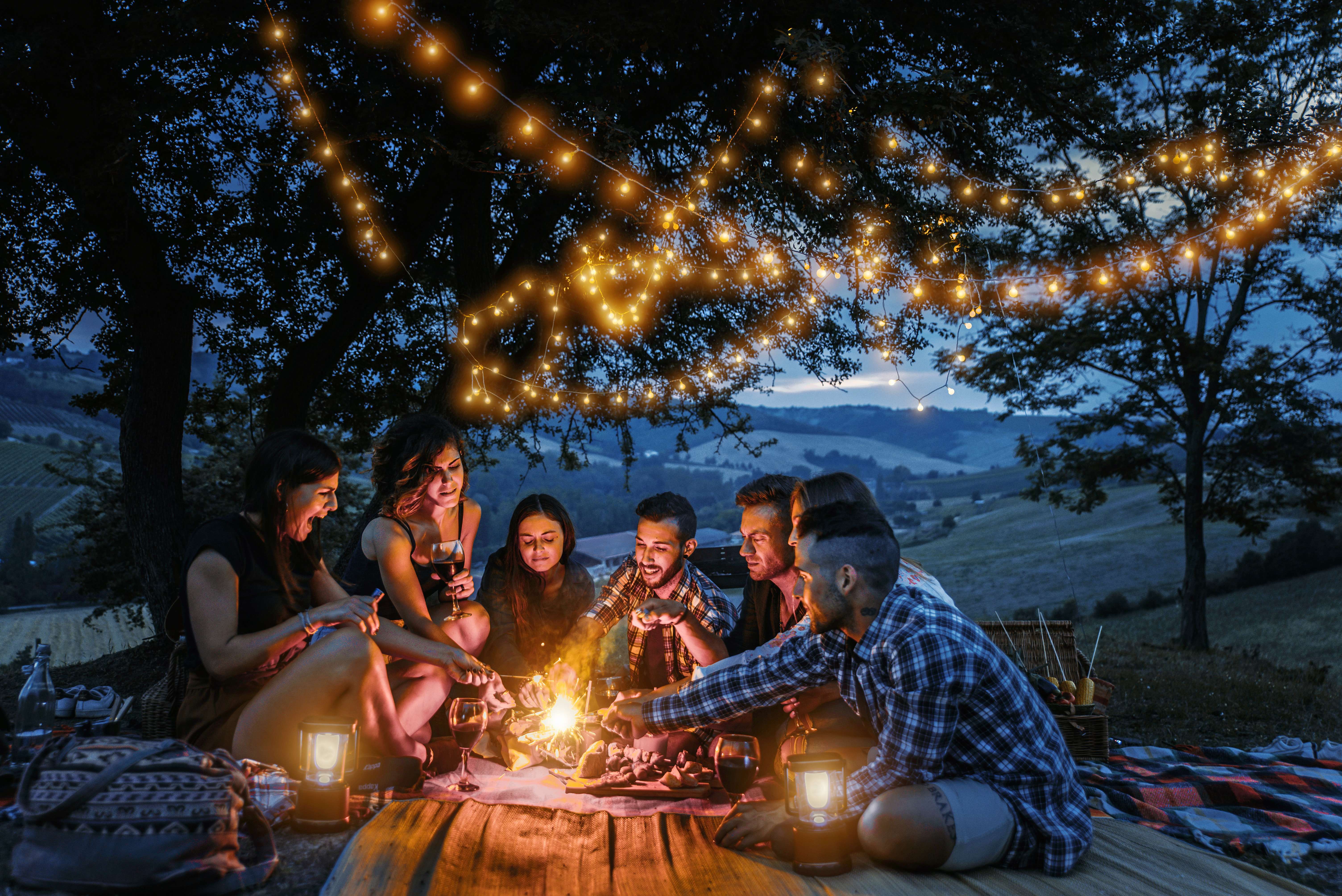 Kanatal Trek with Camping | Book & Get 1000 Cashback!