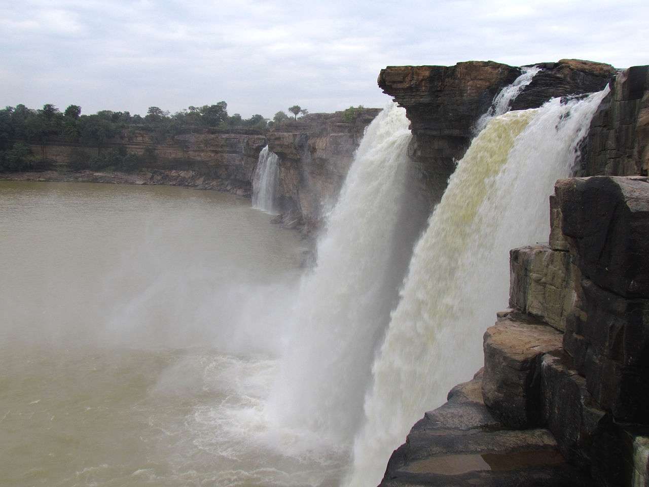 Chitrakote Waterfall