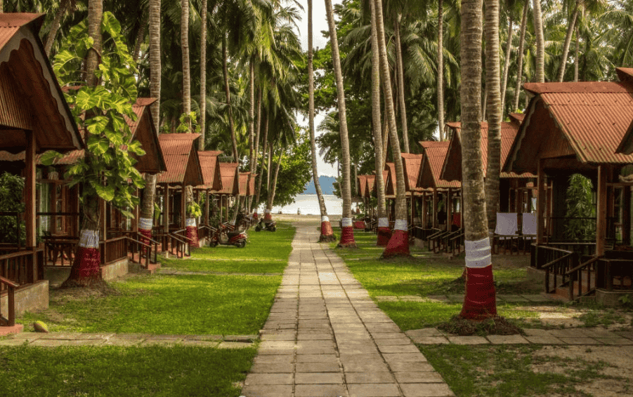 Symphony Palms Beach Resort, Havelock Island