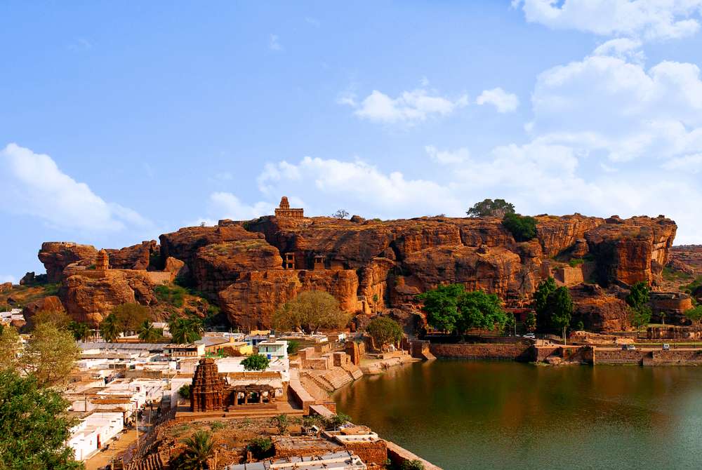 Hampi Badami Tour Package 2023 | Flat 20% off