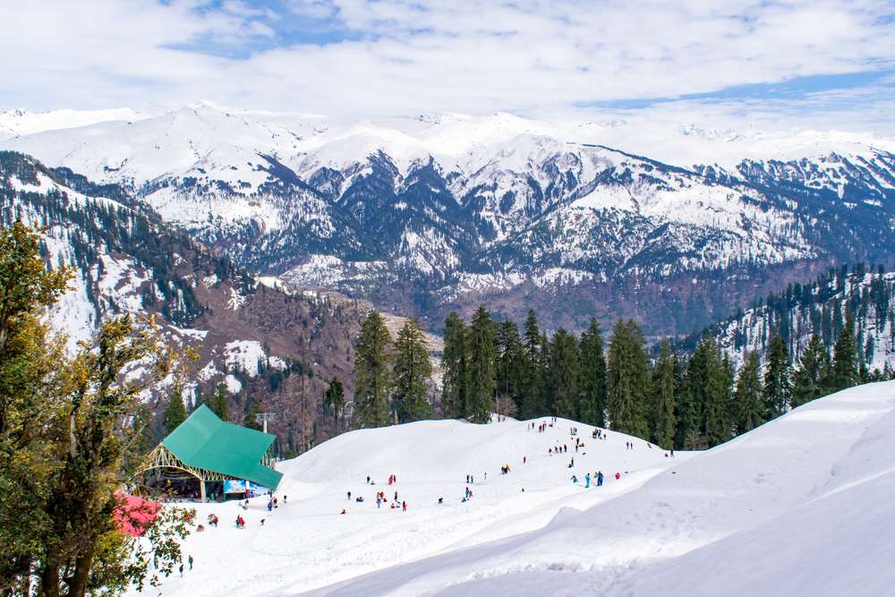 Manali (538 Kms from Delhi)