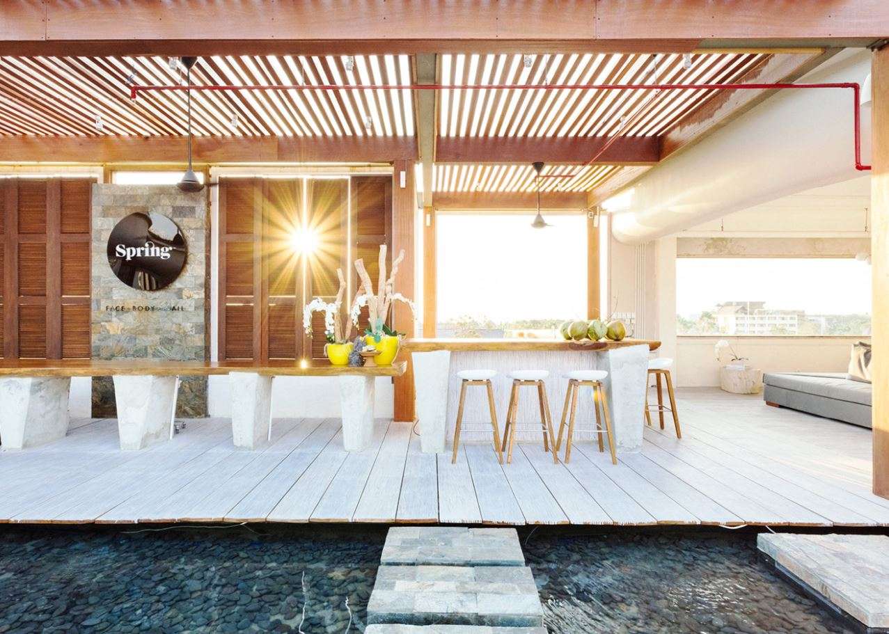 Get Best Foot Massage In Bali Spring Spa