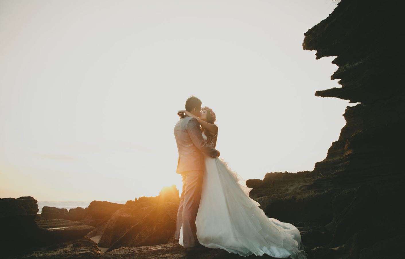 Enjoy Sunset at Tanah Lot Temple