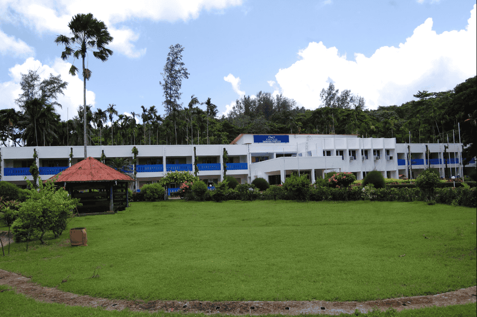 Peerless Sarovar Portico