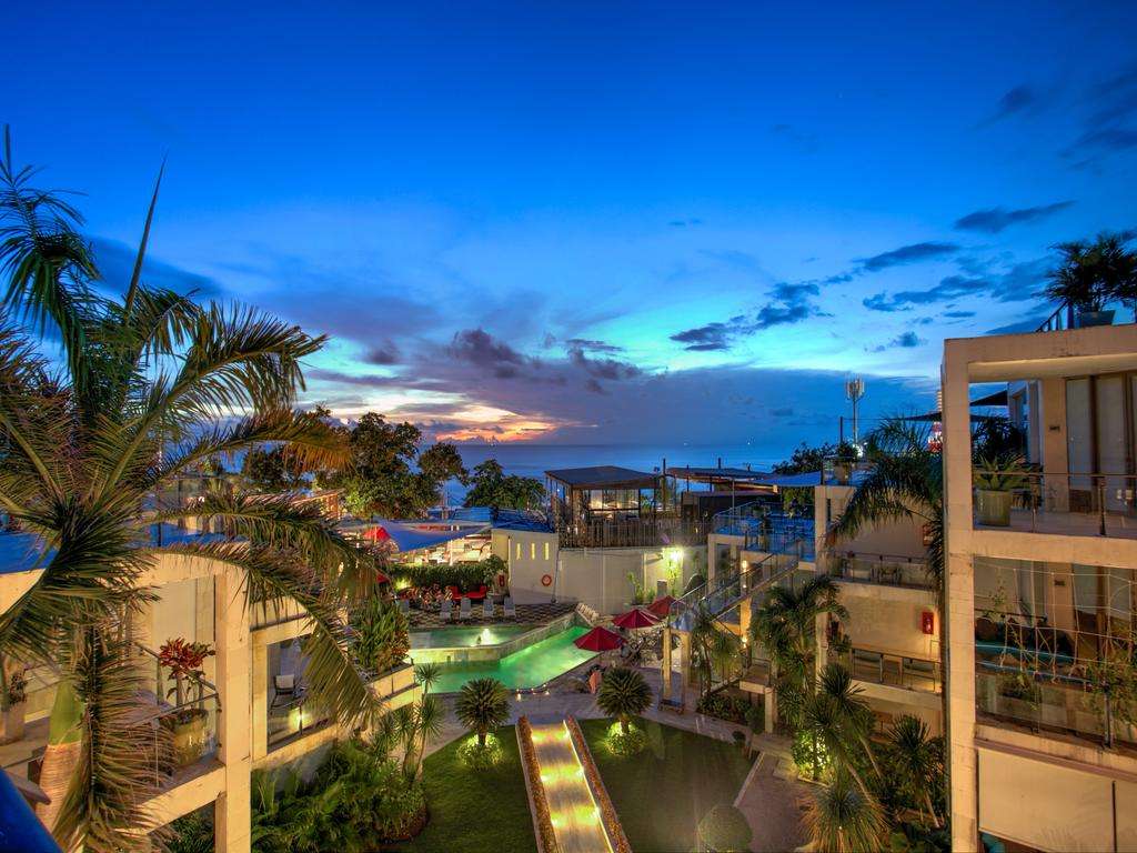 FuramaXclusive Ocean Beach