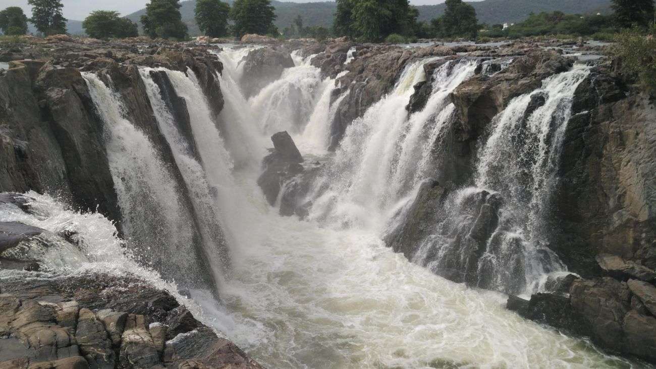 Hogenakkal Waterfalls - 125 km from Bangalore