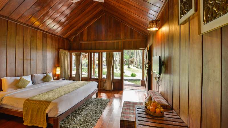 SeaShell Hotel & Resort