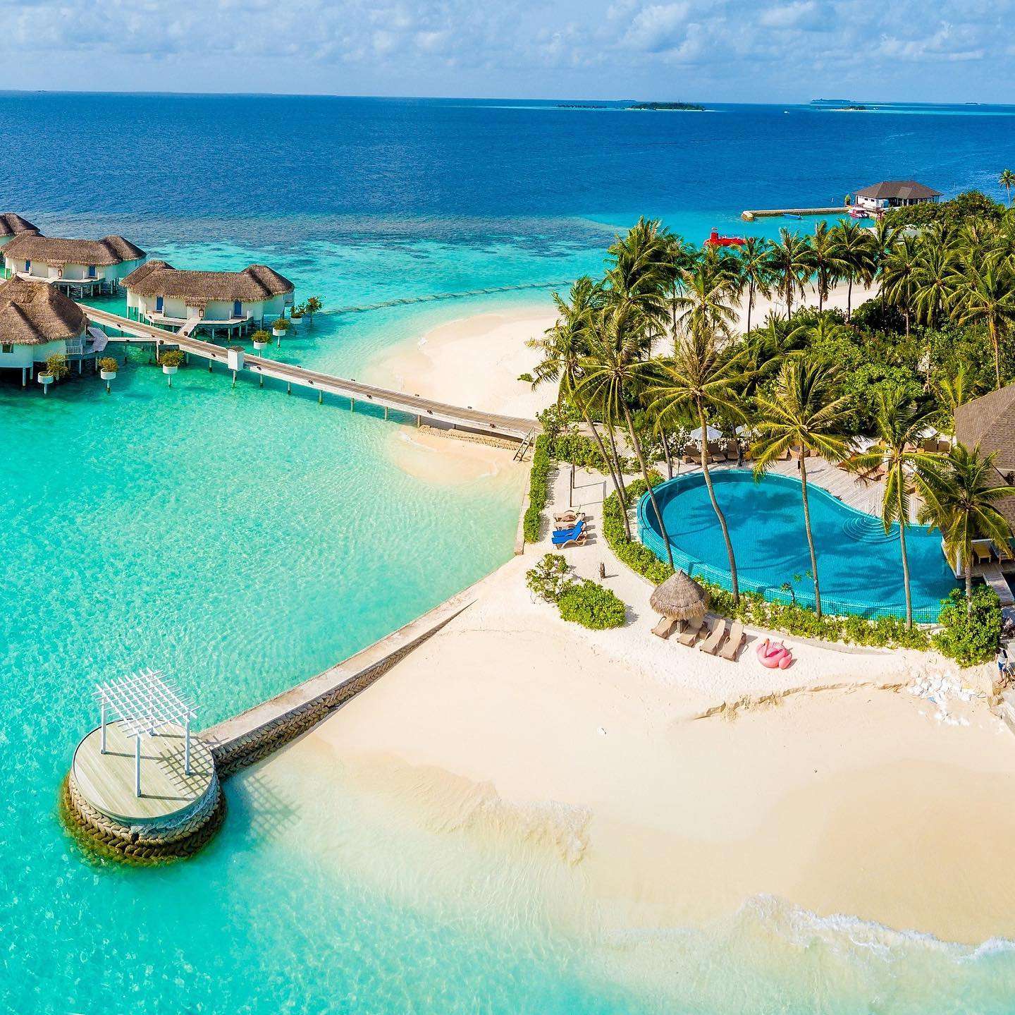 Centara Grand Island Resort & Spa 