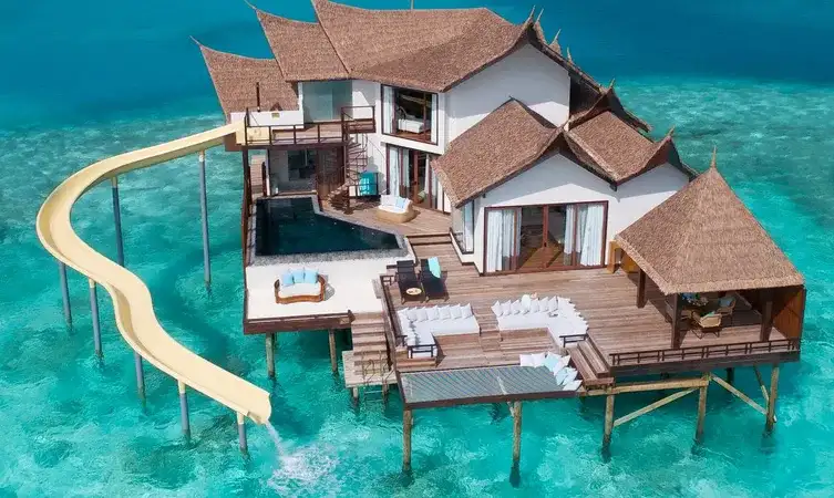Jumeirah Vittaveli Resort