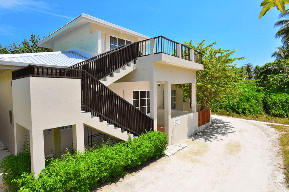 TME Retreats Dhigurah