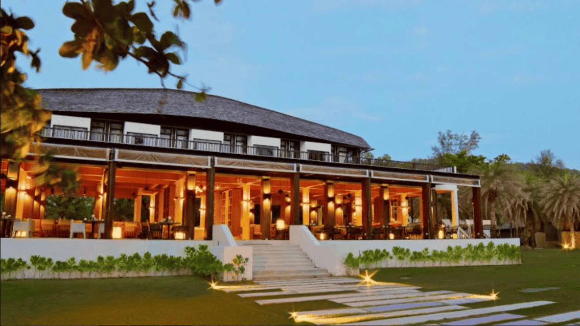 Twin Lotus Resort & Spa