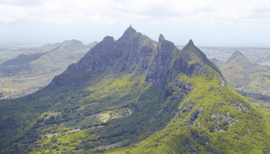 Le Pouce Mountain