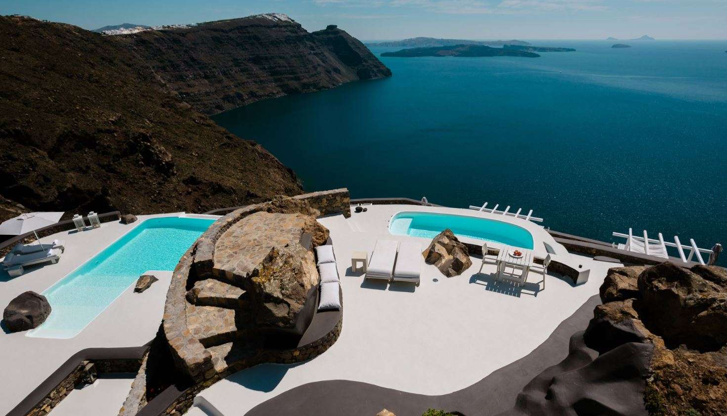Aenaon Villas In Santorini