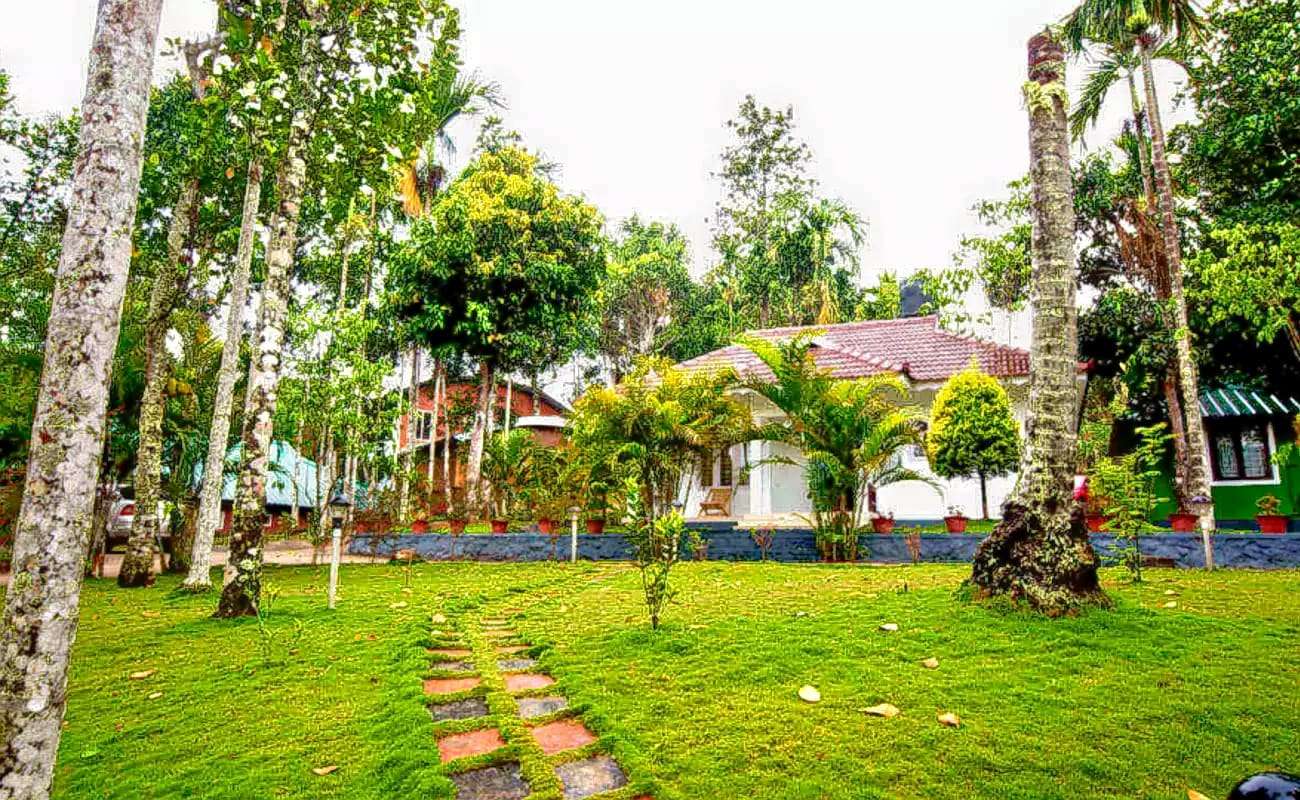 Kedara Village Resort