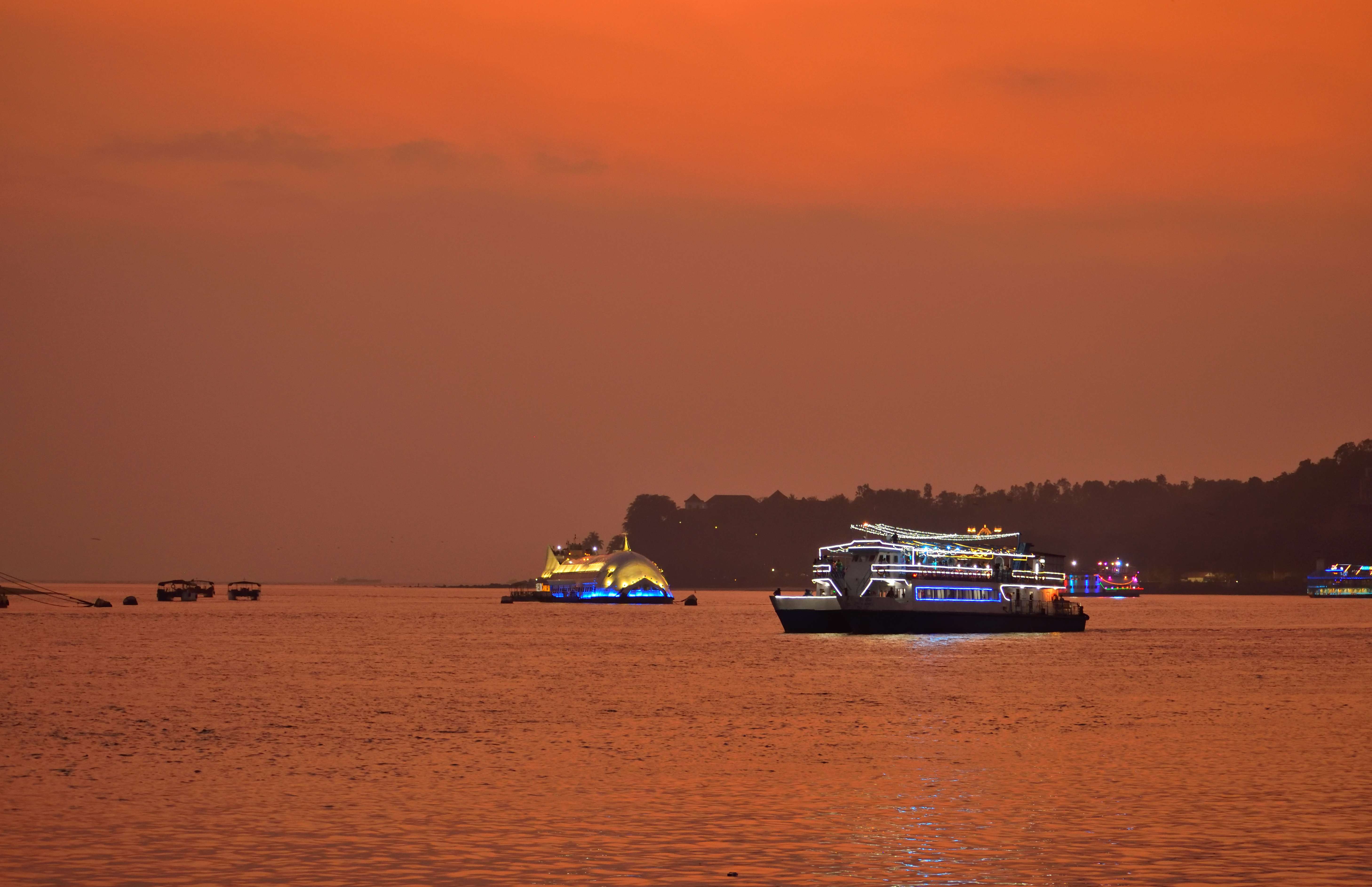 Mandovi River Cruise In Goa
