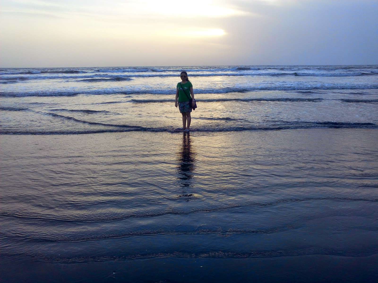 Kalamb Beach (67 km from Mumbai)