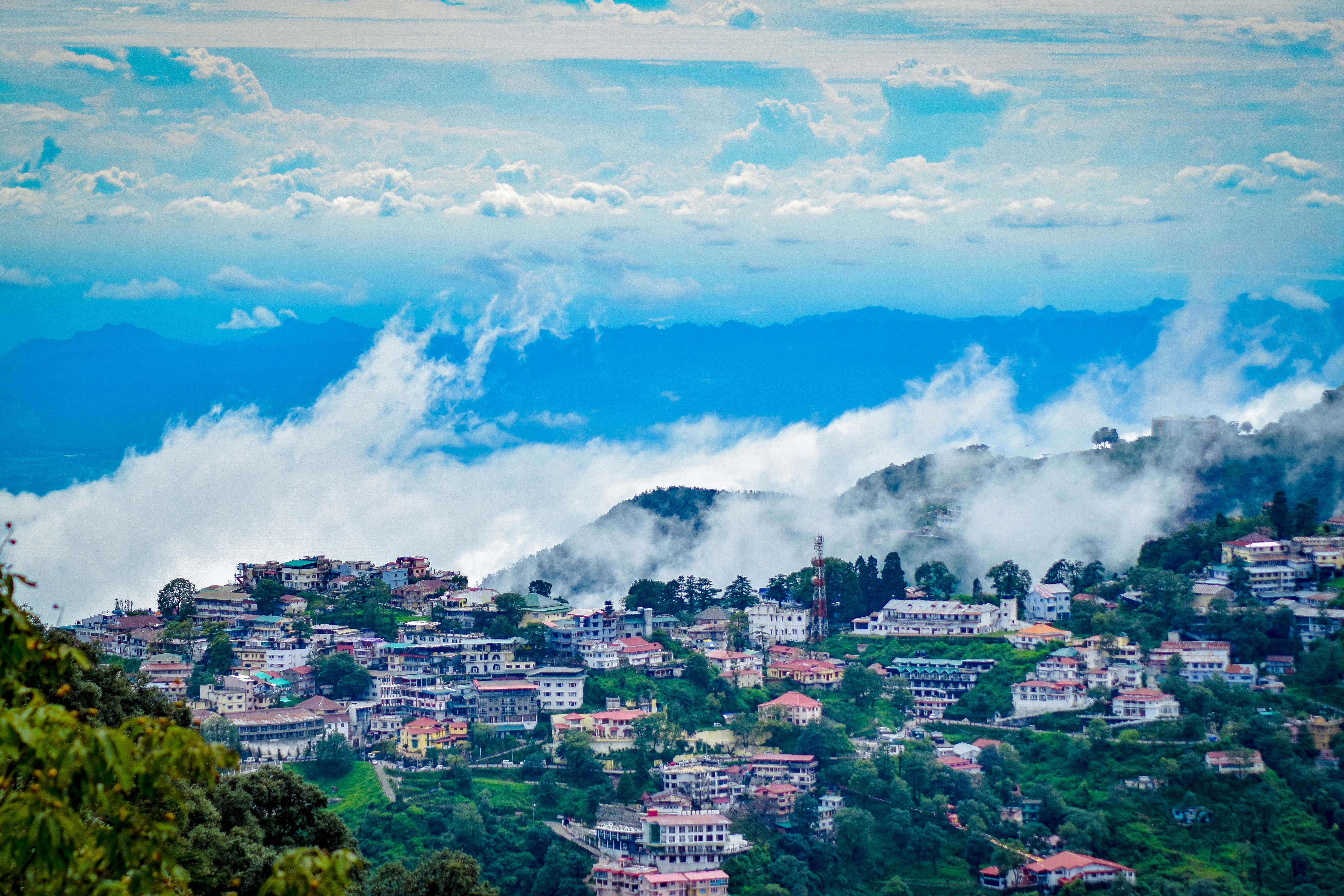 Mussoorie - 276 km from Delhi