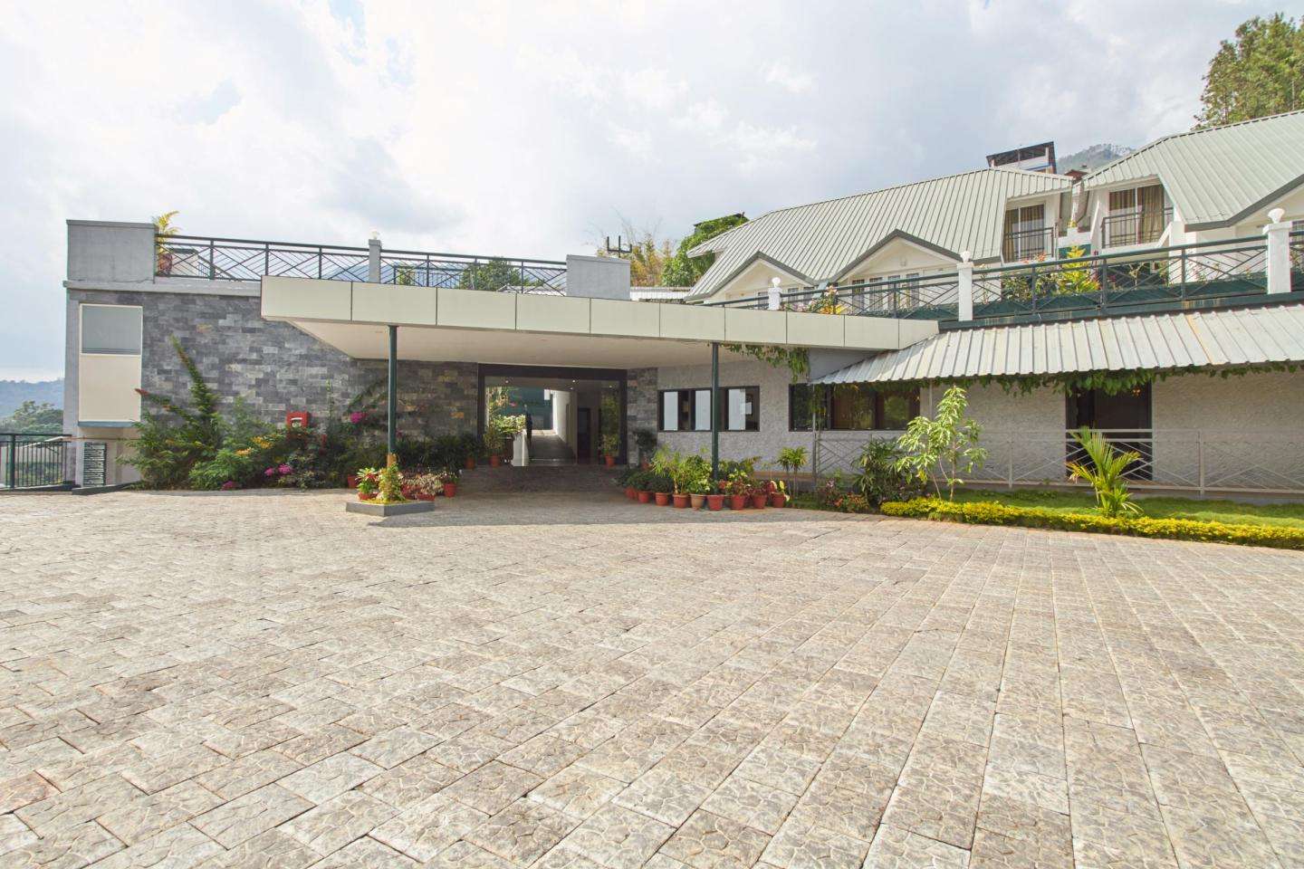 Munnar Tea Country Resort