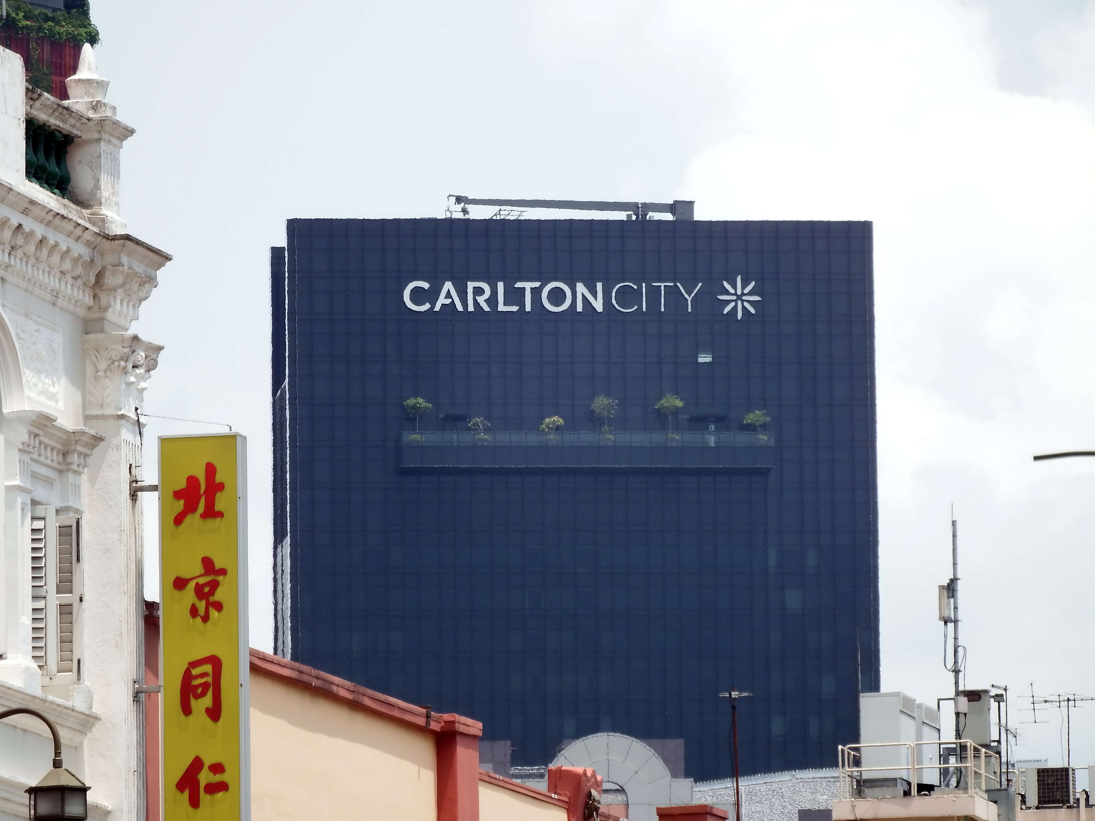 Carlton City Hotel