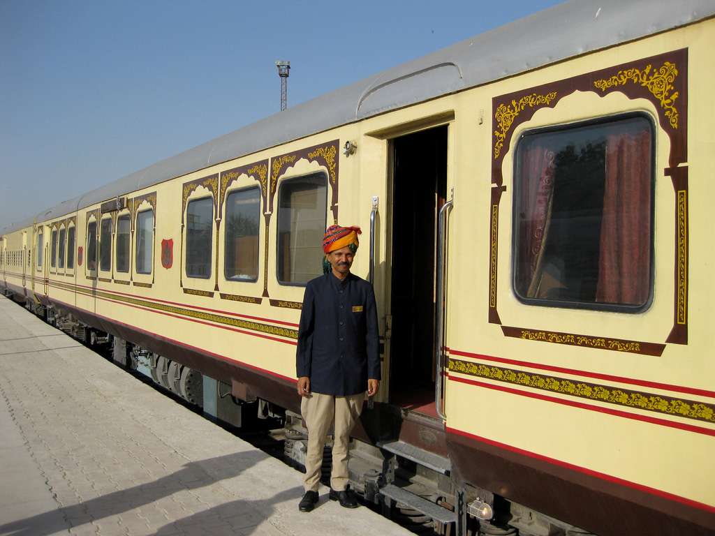 Royal Rajasthan on Wheels Schedule