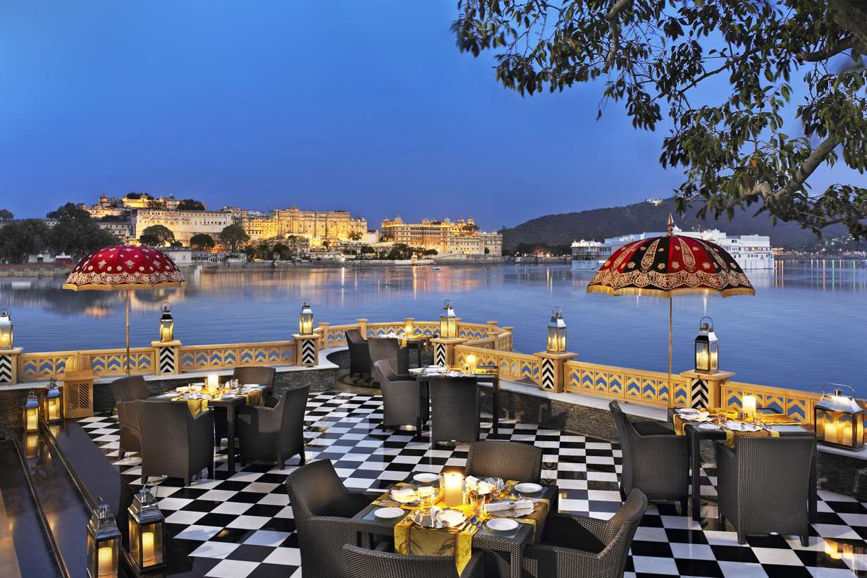 Dine In Royalty at Sheesh Mahal