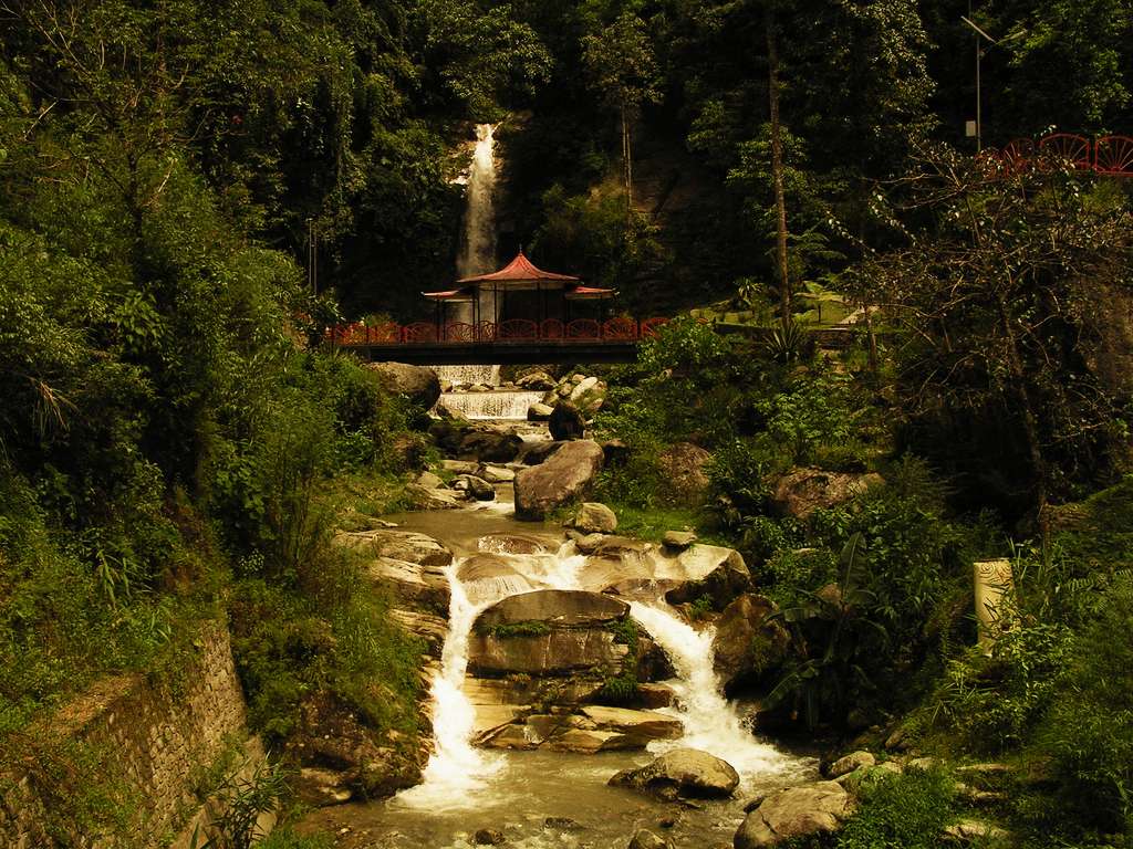 Banjhakri Falls