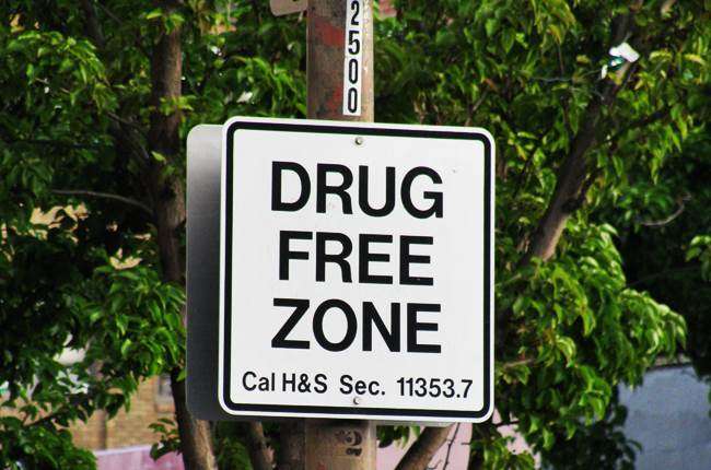 Say ‘No’to Drugs & Smoking