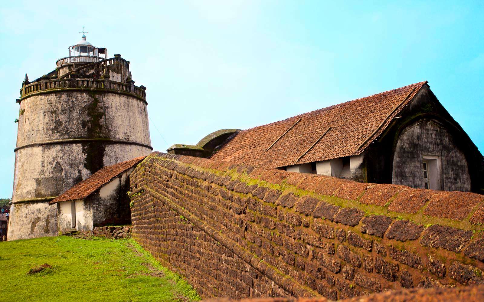 Visit Fort Aguada