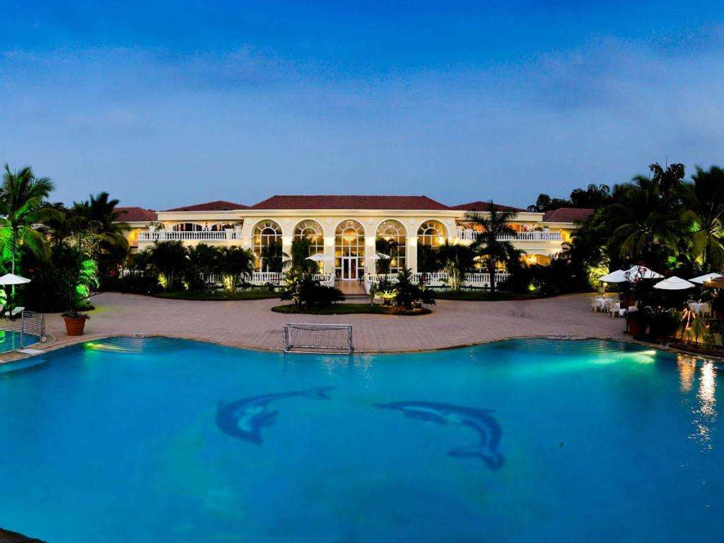 The Zuri White Sands