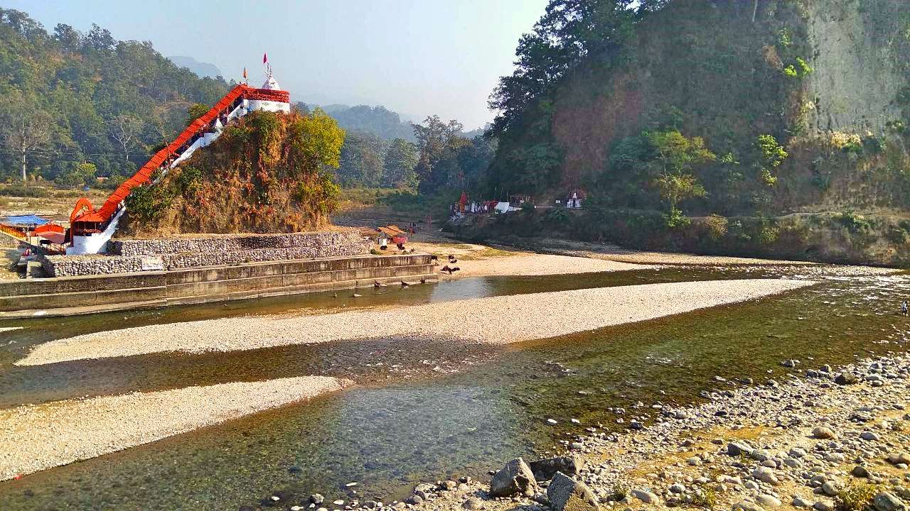 Seek Blessings at Garjia Temple