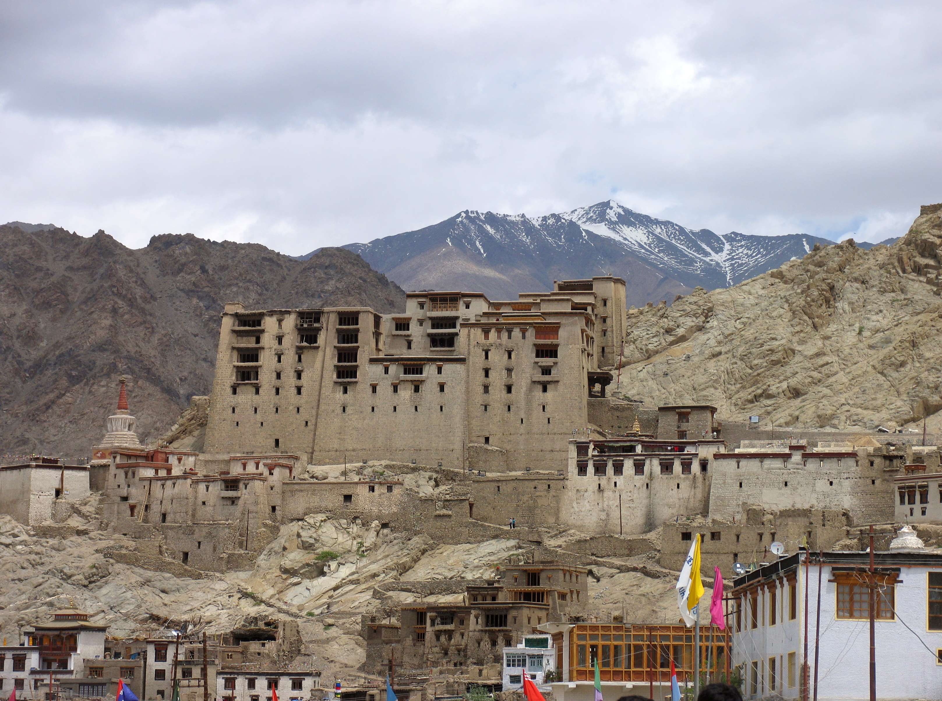 Leh Palace
