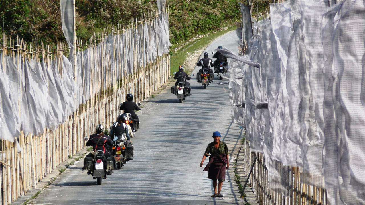 Sikkim Darjeeling Biking Tour