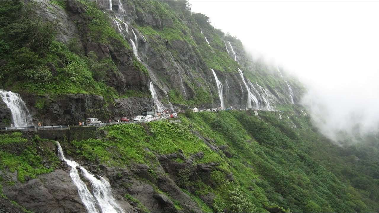 Malshej Ghat (138 km from Pune)
