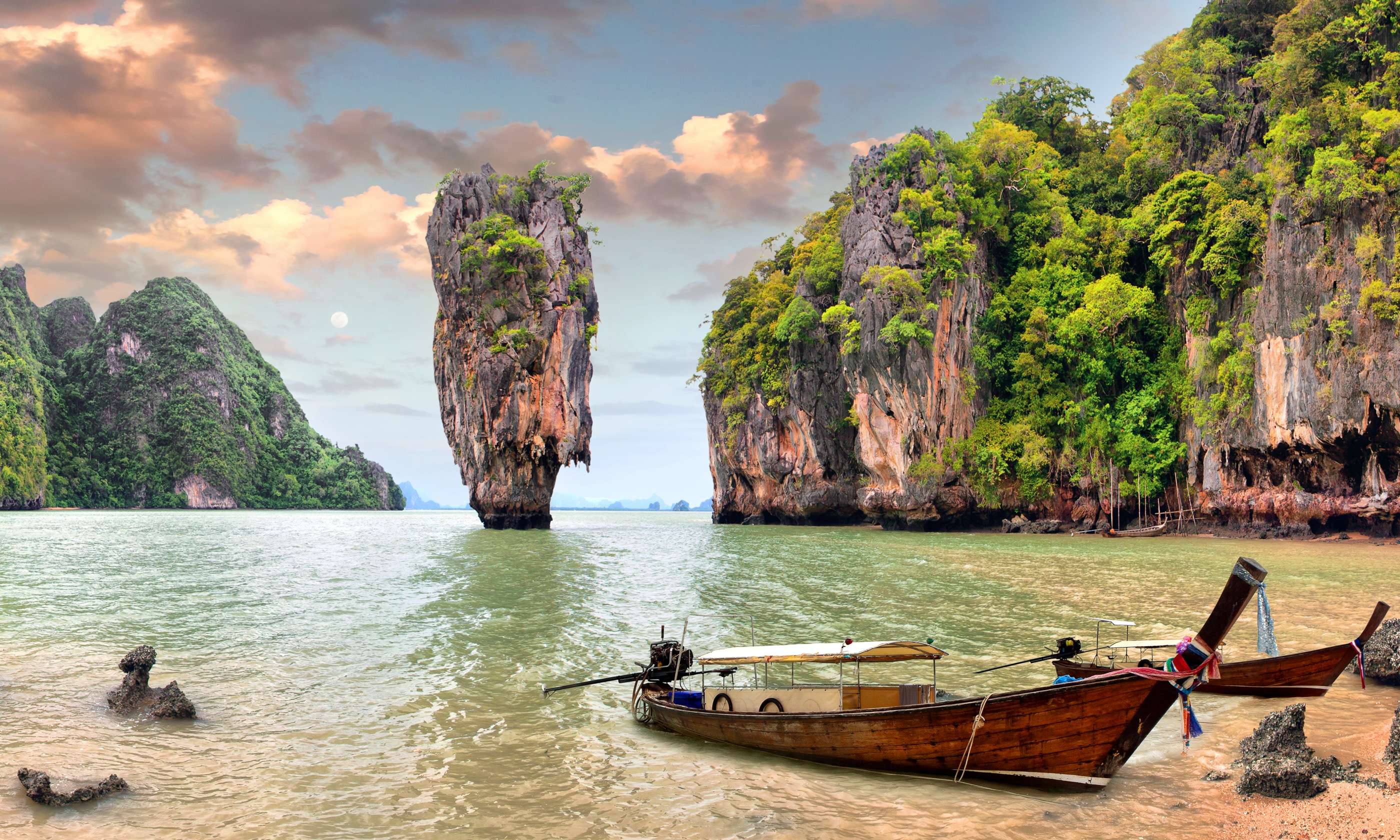 James Bond Island