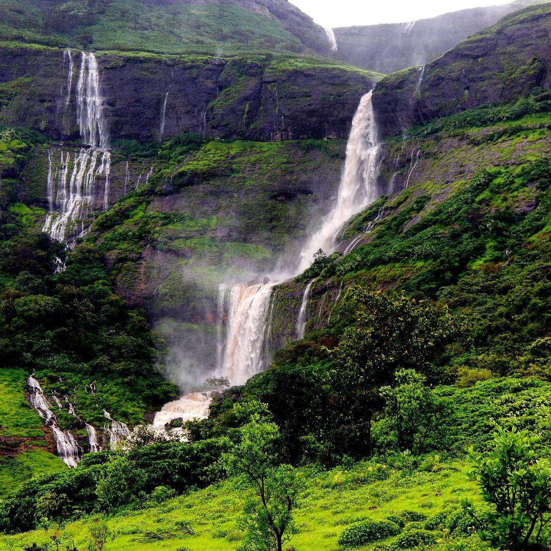 Malshej Ghat (126 Km from Mumbai)